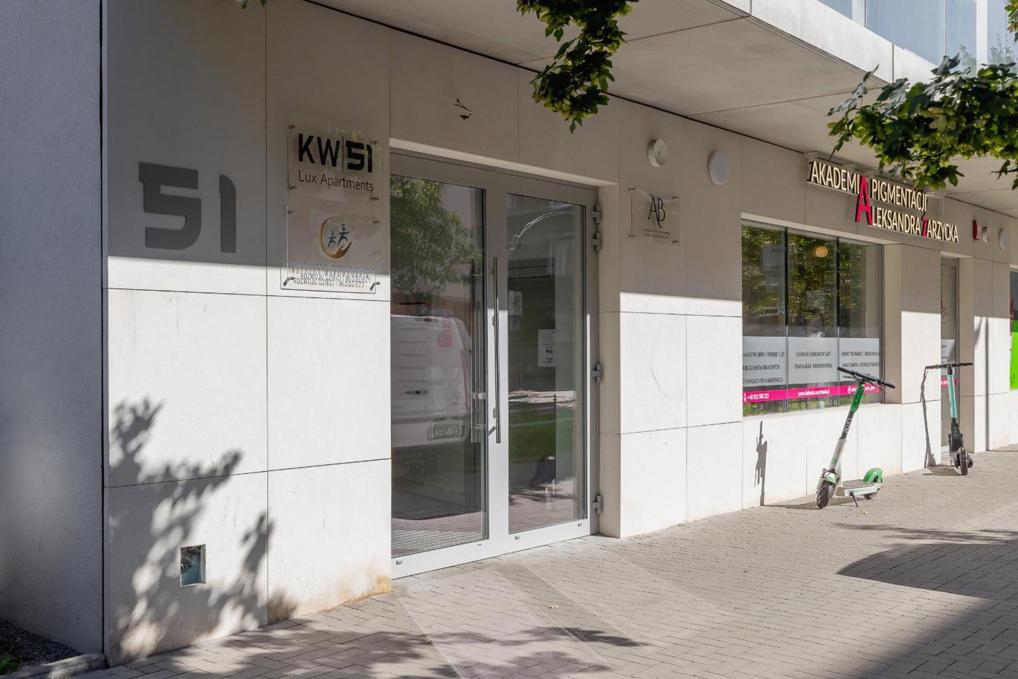 Apartament Lux With Parking & Ac Just 1,5 Km From Main Square By Renters Prestige
