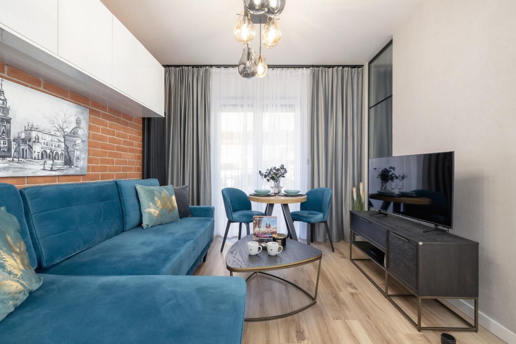 Lux With Parking & Ac Just 1,5 Km From Main Square By Renters Prestige Apartament *